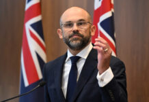 Hydrogen blow, but industry forging ahead