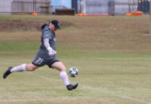 Clinton shoot down rivals